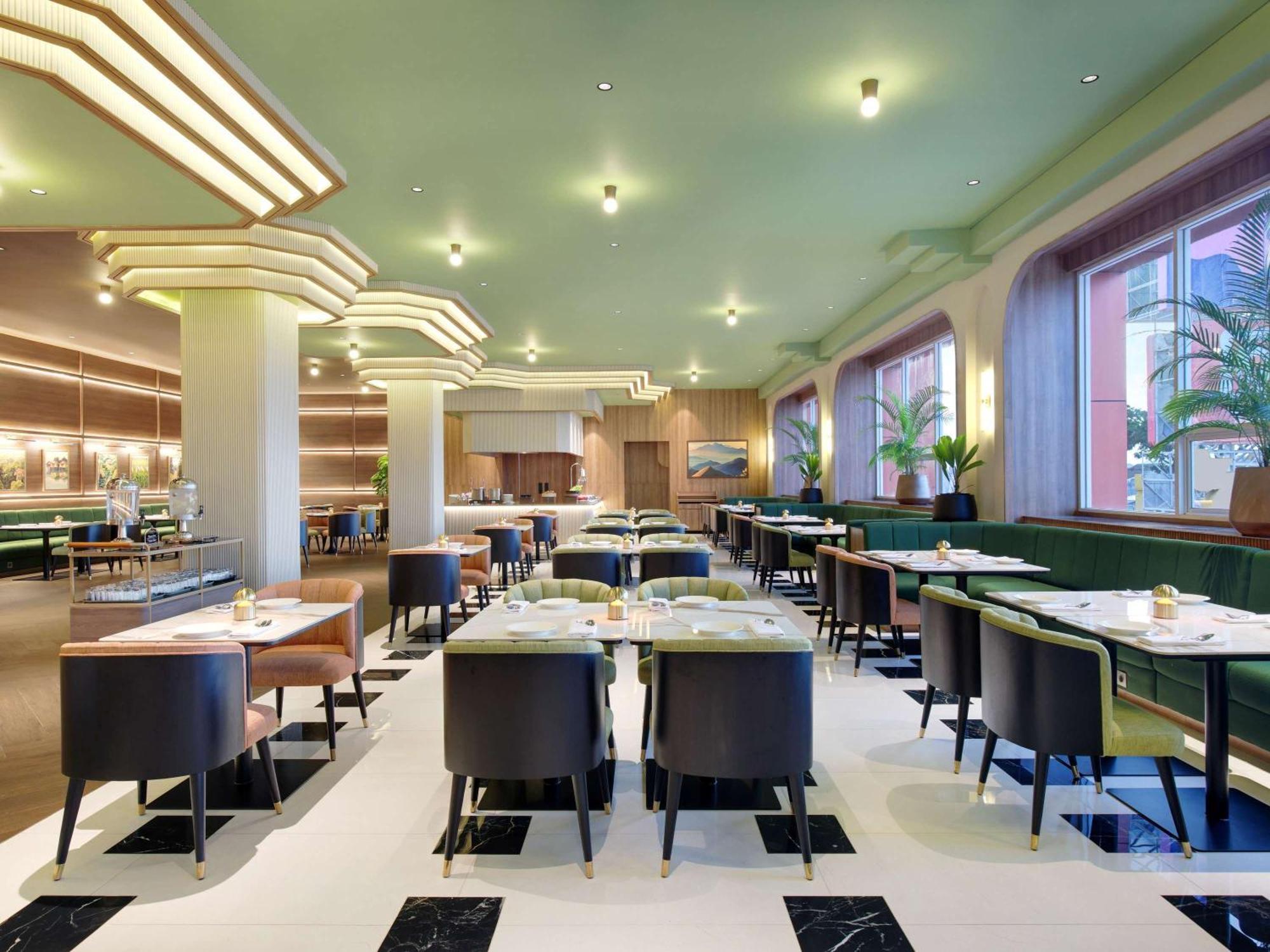 Mercure Garut City Center المظهر الخارجي الصورة